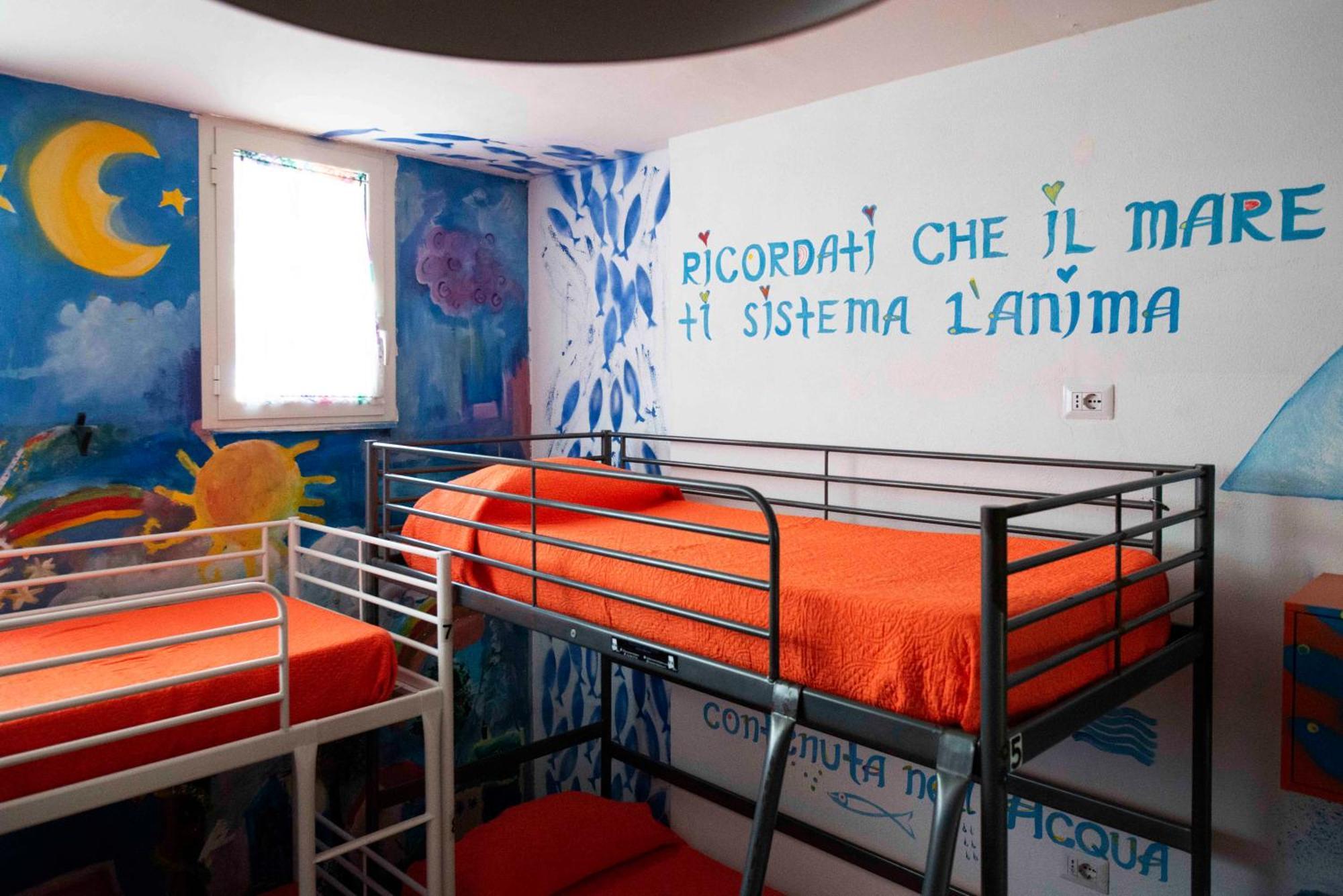 Eco Hostel Floreale Эрколано Экстерьер фото