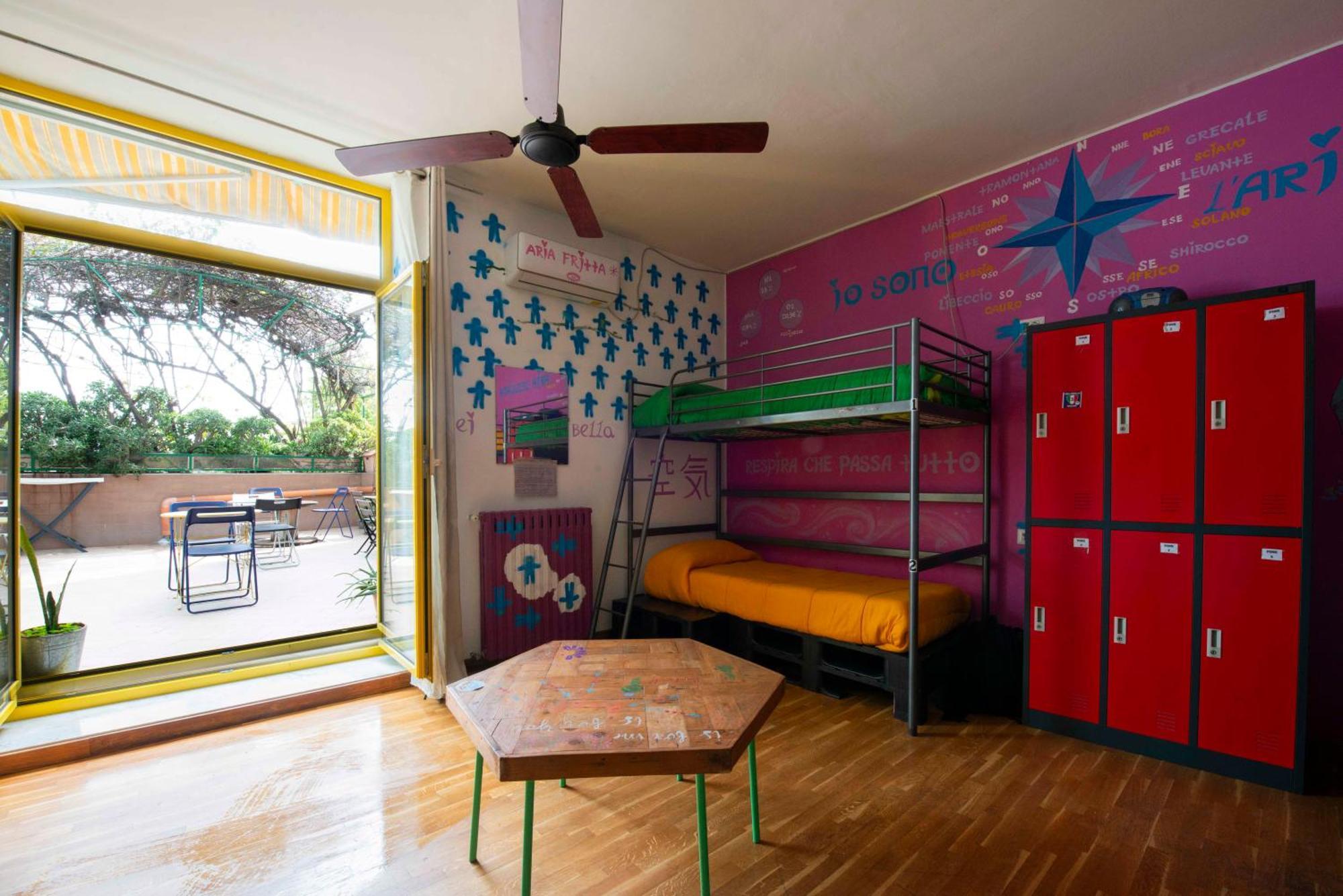 Eco Hostel Floreale Эрколано Экстерьер фото